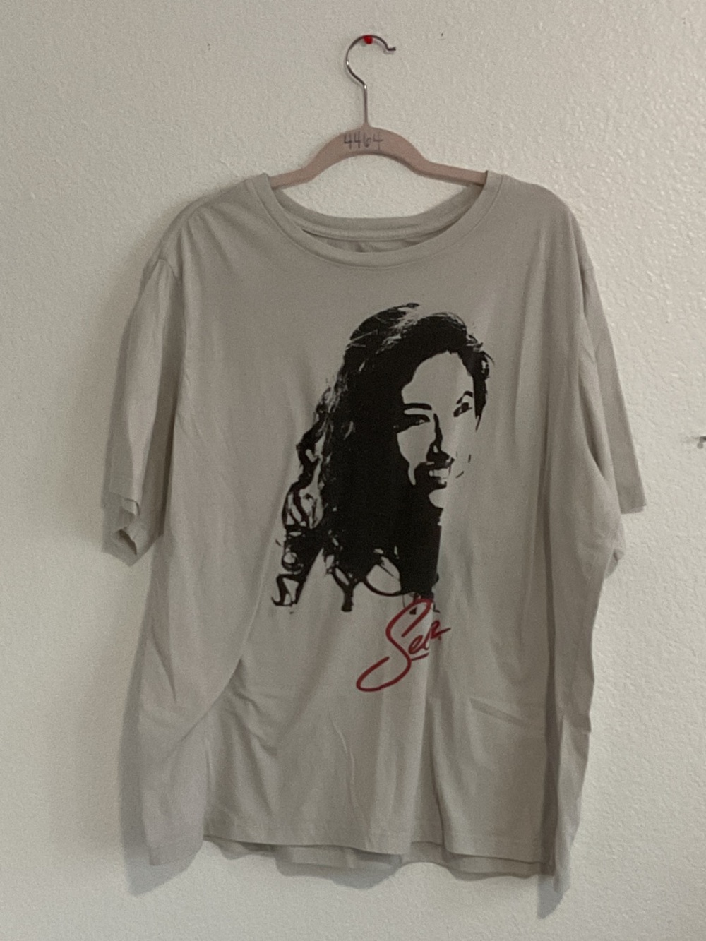 Men's Short Sleeve Graphic Tee with Portrait Print - Light Cream